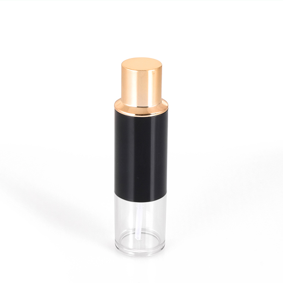 Liquid Foundation Bottle 30 ml with  Puff (2).jpg